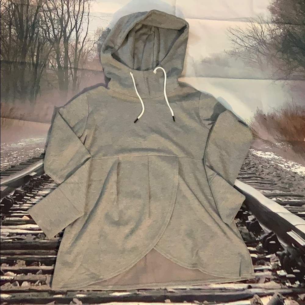 Hooded sweater